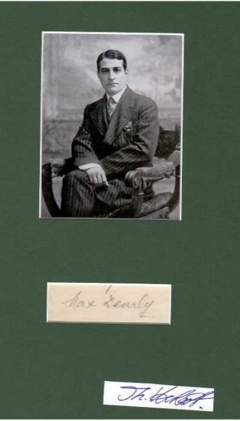 MAX DEARLY (1874-1943) französischer Bühnen- und Filmschauspieler, bekannt für Madame Bovary (1934), La vie parisienne (1935) und Der letzte Milliardär (1934). Er war mit Jeanne Saint-Bonnet und Isabelle Fusier verheiratet. / acteur francais / french actor