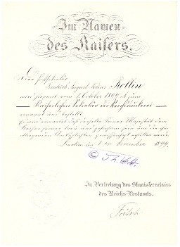 BRUNO W. FRITSCH (1842-1933) enger Mitarbeiter Heinrich von Stephans, Unterstaatssekretär im Reichspostamt und dort der Organisator des deutschen Kolonialpostdienstes. Der Wirkliche Geheime Rat war Mitbegründer des Beamtenwohnungsvereins und dessen erster Aufsichtsratsvorsitzender. Er war auch Aufsichtsratsvorsitzender des Zoologischen Gartens.