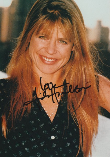 LINDA HAMILTON (1956) US-amerikanische Schauspielerin. Sie wurde vor allem durch die Rolle der Sarah Connor in den Filmen Terminator, Terminator 2 – Tag der Abrechnung bekannt.