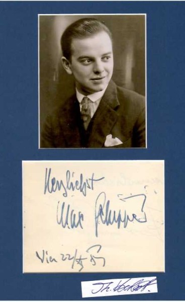 MAX SCHIPPER (1900-51) österreichischer Sänger, Film- und Theaterschauspieler und Spielleiter. Im Jahr 1932 spielte er Nebenrollen in Heut' spielt der Strauß - Kaiserwalzer und Johann Strauß K. u. K. Hofkapellmeister, 1935 in Csardas und 1938 im Science-Fiction-Film Robot-Girl Nr. 1. Erst nach dem Zweiten Weltkrieg war er wieder in Filmen zu sehen (1945/47: Der Millionär; 1948: Maresi; 1950: Küssen ist keine Sünd; 1951: Der alte Sünder). Es waren dies kleine Neben- und Episodenrollen. Max Schipper war nach dem Krieg auch Regisseur am Wiener Stadttheater.