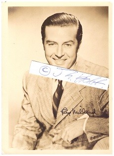 RAY MILLAND (1907-86) britischer Schauspieler. Im Laufe seiner Karriere wirkte er in mehr als 170 Film- und Fernsehproduktionen aller Genres mit. Für die Hauptrolle eines Alkoholikers in Das verlorene Wochenende erhielt er 1946 einen Oscar. Daneben inszenierte er auch einige wenige Filme als Regisseur.