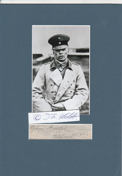 OSWALD BOELCKE (1891-1916 in Frankreich abgeschossen) deutscher Jagdflieger im Ersten Weltkrieg, Pour le Mérite. Er entwickelte mit den Dicta Boelcke die ersten Einsatzgrundsätze der Luftkampftaktik.