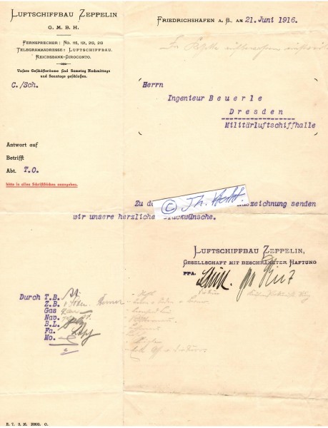 LUDWIG DÜRR (1878-1956) deutscher Luftschiff-Konstrukteur. Alle Zeppelinentwürfe (insgesamt 28 verschiedene Typen die in 119 Exemplaren gebaut wurden) an LZ 1 stammen von Ludwig Dürr. Er war von LZ 2 bis zum nicht mehr fertiggestellten LZ 131 der Chefkonstrukteur. Von 1913 bis zur Auflösung am 8. Juli 1945 war er der Technische Direktor der Luftschiff Zeppelin GmbH. Ehrenbürgerwürde der Städte Friedrichshafen und Echterdingen.
