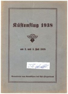 KÜSTENFLUG 1938, FRIEDRICH CHRISTIANSEN (1879-1972) Kommandant des Großflugboots Do X, deutscher General der Flieger sowie Wehrmachtbefehlshaber in den besetzten Niederlanden. Nach Kriegsende wurde er von einem niederländischen Sondergericht als Kriegsverbrecher zu zwölf Jahren Haft verurteilt.
