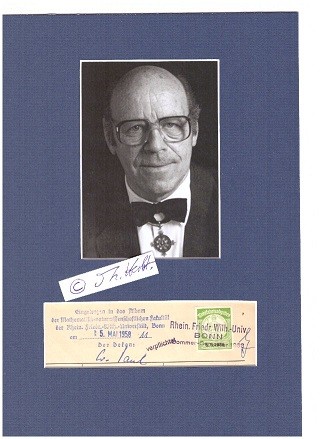 WOLFGANG PAUL (1913-93) Professor Dr. für Experimentalphysik, deutscher Physiker und Nobelpreisträger für Physik 1989 für die Entwicklung der nach ihm benannten Ionen-Falle, Pionier der Teilchenphysik