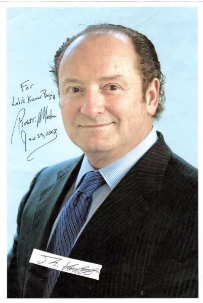 ROBERT C. MERTON (1944) Professor Dr., US-amerikanischer Wirtschaftsforscher /Nobelpreis WiWi 1997 / american economican with nobel prize
