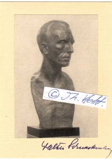 WALTER SCHNACKENBERG (1880-1961) deutscher Maler und Illustrator, seine Entwürfe erschienen in den Kunstzeitschrift „Jugend“ und im „Simplicissimus“. Mehrmals reiste er nach Paris, wo er sich für die Werke von Henri de Toulouse-Lautrec interessierte und sich von ihnen inspirieren ließ. 1908/09 Paris, Montparnasse, Bekanntschaft mit Picasso. Legendär sind seine frivolen Plakate unter anderem für das Deutsche Theater München. Bekannt wurde er aber auch durch Entwürfe von Bühnendekorationen und Kostümen.