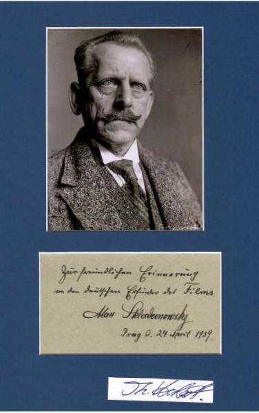 MAX SKLADANOWSKY (1863-1939) deutscher Filmpionier, entwickelte mit seinem Bruder Emil das Bioscop, mit dem 1895 im Wintergarten Berlin erstmalig weltweit kurze Filmsequenzen vor Publikum vorgeführt wurden