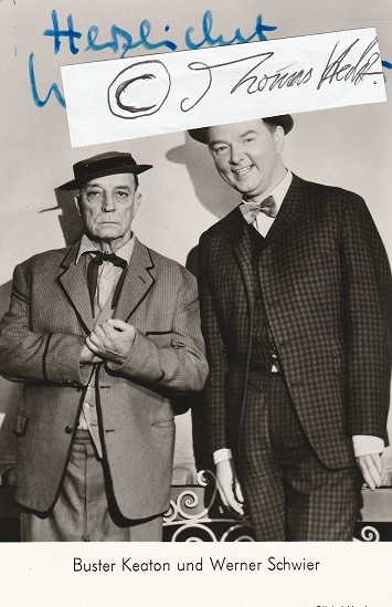 WERNER SCHWIER (1921-82) deutscher Schauspieler, Synchronsprecher und Fernsehmoderator, um den Stummfilm im deutschen Fernsehen verdient