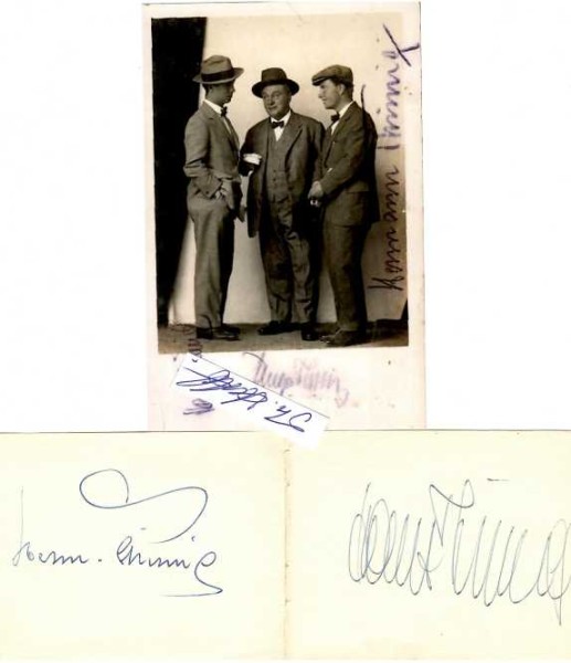 DIE THIMIGS (österreichische Schauspielerdynastie); HANS THIMIG (1900-91) österreichischer Schauspieler und Regisseur, jüngstes Kind des Burgschauspielers Hugo Thimig, Ehrenmitglied des Burgtheaters; HERMANN THIMIG (1890-1987) österreichischer Schauspieler, seit 1938 Staatsschauspieler, Filmband in Gold, Sohn von Hugo Thimig