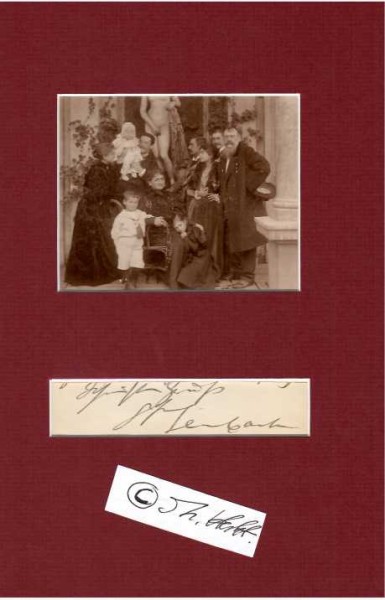 FRANZ VON LENBACH (1836-1904) deutscher Maler, Münchner Malerfürst. Bekannt wurde er durch seine Porträts. Unter den Dargestellten befinden sich Otto von Bismarck, die beiden deutschen Kaiser Wilhelm I. und Wilhelm II., der österreichische Kaiser Franz Joseph, Papst Leo XIII. sowie eine große Anzahl prominenter Persönlichkeiten aus Wirtschaft, Kunst und Gesellschaft des späten 19. Jahrhunderts. Er selbst war in Deutschland und Österreich zu Lebzeiten einer der bekanntesten Künstler.