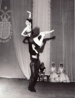 JEKATERINA S. MAXIMOVA (1939) russische Tänzerin