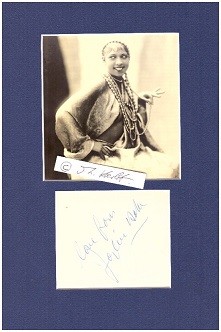 JOSEPHINE BAKER (1906-75) legendäre französische Sängerin und Revuetänzerin