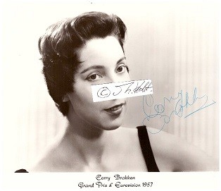 CORRY BROKKEN (1932-2016) niederländische Sängerin / Dutch singer, television presenter and jurist
