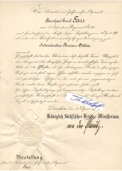 PAUL VON DER PLANITZ (Karl Paul Edler von der Planitz, 1837-1902) sächsischer General der Infanterie und von 1891 bis 1902 Kriegsminister des Königreichs Sachsen. Im Deutsch-Französischen Krieg gehörte er zu Beginn dem Generalstab des XII. Armee-Korps, später dem der Maas-Armee an, er wirkte an der Belagerung von Paris mit. Für seine Leistungen hatte man ihn mit beiden Klassen des Eisernen Kreuzes sowie am 29. September 1870 mit dem Ritterkreuz des Militär-St.-Heinrichs-Ordens ausgezeichnet. Er war Inhaber des Hausordens der Rautenkrone sowie Großkreuz des Friedrichsordens. Außerdem wurde ihm zu Ehren 1902 die Straße vor der Kaserne des 15. Infanterie-Regiments Nr. 181 in Chemnitz „Planitzstraße“ benannt. Noch heute trägt das angrenzende Gewerbegebiet den Namen „Planitzwiese“.