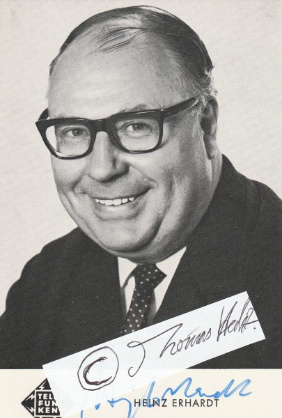 HEINZ ERHARDT (1909-79) deutsch-baltischer Komiker, Musiker, Komponist, Unterhaltungskünstler, Kabarettist, Schauspieler und Dichter