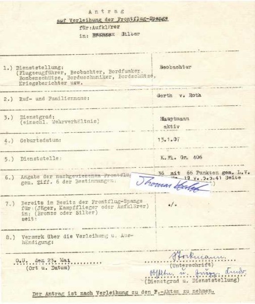 KARL STOCKMANN (1902- ?) deutscher Jagdfliegerführer, Oberst, Kdr Küstenfliegergruppe 406, Kdr Torpedoschule d.Luftwaffe, Kdr KSG 2, Kdr Kampfgeschwader 26, Bevollmächtigter für die Lufttorpedowaffe/RLM Jagdkorps ! Luftgau-Kdo XIV stellv.Fliegerführer Luftflotte 6 Stab/Bevollmächtigter für Strahflugzeuge Fliegerführer 6 , Deutsches Kreuz in Gold / commanding officer of III. Gruppe of german air force