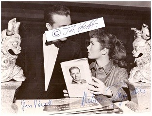 DICK POWELL (1904-63) US-amerikanischer Schauspieler, Sänger, Regisseur und Filmproduzent, bedeutender Darsteller des Film noir; DEBBIE REYNOLDS (1932-2016) US-amerikanische Schauspielerin, Sängerin und Tänzerin