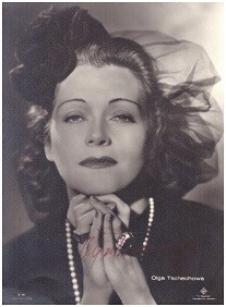 OLGA TSCHECHOWA (eigtl. Olga von Knipper, 1897-1988) russisch-deutsche Schauspielerin, Tochter Ada Tschechowa, Enkelin Vera Tschechowa, Spionin für Geheimdienstchef Lawrenti Beria, Kosmetik-Produzentin
