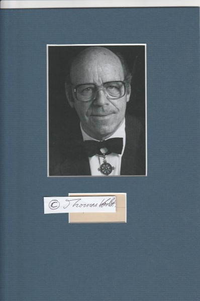WOLFGANG PAUL (1913-93) Professor Dr., deutscher Physiker und 1989 Nobelpreisträger für Physik, Präsident der Alexander von Humboldt-Stiftung; die Paul-Falle, eine von ihm entwickelte Ionenfalle, ist nach ihm benannt.
