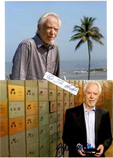 J.M. COETZEE (John Maxwell Coetzee [ku?t?s??] (* 9. Februar 1940 in Kapstadt) südafrikanischer Schriftsteller. Er wurde als erster Autor zweimal mit dem Booker Prize ausgezeichnet und erhielt im Jahr 2003 den Literaturnobelpreis.