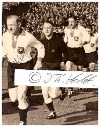 FRITZ SZEPAN (1907-74) dt. Fußballspieler, FC Schalke 04, Kapitän der Nationalmannschaft der Weltmeisterschaft 1934 und 1938
