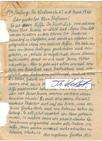 GUSTAV MIE (1868-1957) Professor Dr., deutscher Physiker. Mit der sogenannten Mie-Streuung ist noch heute sein Name verbunden. Er habilitierte sich im Sommer 1897 an der Technischen Hochschule Karlsruhe in Theoretischer Physik. 1902 wurde er zum Extraordinarius und 1905 als Nachfolger von Walter König zum Ordinarius für theoretische Physik an die Universität Greifswald berufen, der er 1916 als Rektor vorstand. 1917 wechselte er als Ordinarius für experimentelle Physik an die Universität Halle. 1921 wurde er zum korrespondierenden Mitglied der Göttinger Akademie der Wissenschaften gewählt. 1924 nahm er dann einen Ruf als Direktor des Physikalischen Institutes an der Albert-Ludwigs-Universität Freiburg an. dort während der NS-Diktatur war Mie Mitglied der universitären Opposition der so gen