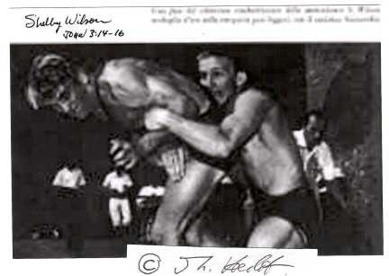 SHELBY WILSON (Shelby Autrie Wilson, 1937) US-amerikanischer Ringer und Olympiasieger / American wrestler and Olympic champion from Ponca City, Oklahoma. He won a gold medal in wrestling at the 1960 Summer Olympics in Rome, Italy.