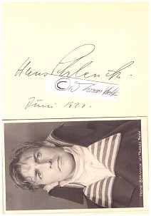 HANS SCHLENCK (1901-44 als Leutnant an der Front in Ungarn gefallen) deutscher Schauspieler, Theaterregisseur und Theaterintendant, als SS-Hauptsturmführer gehörte er zum persönlichen Stab des Reichsführers SS Heinrich Himmler, gastierte zweimal zusammen mit seinem Ensemble im Rahmen einer Truppenbetreuungsveranstaltung im KZ Auschwitz